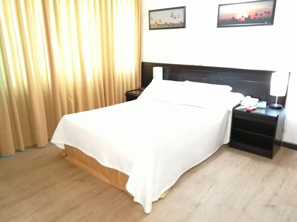 Hotel Villavicencio Plaza Екстериор снимка