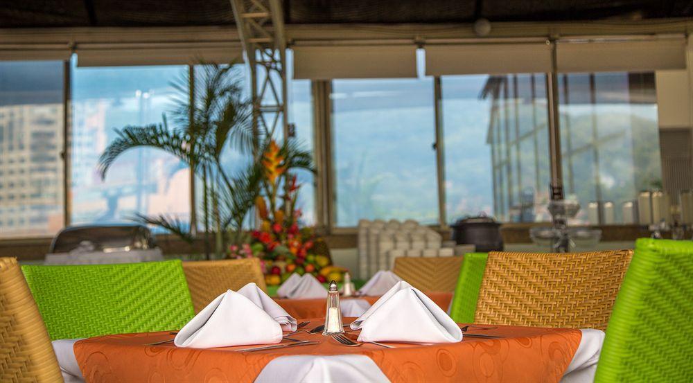 Hotel Villavicencio Plaza Екстериор снимка
