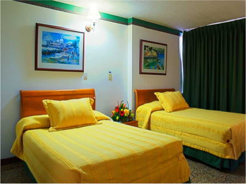 Hotel Villavicencio Plaza Екстериор снимка