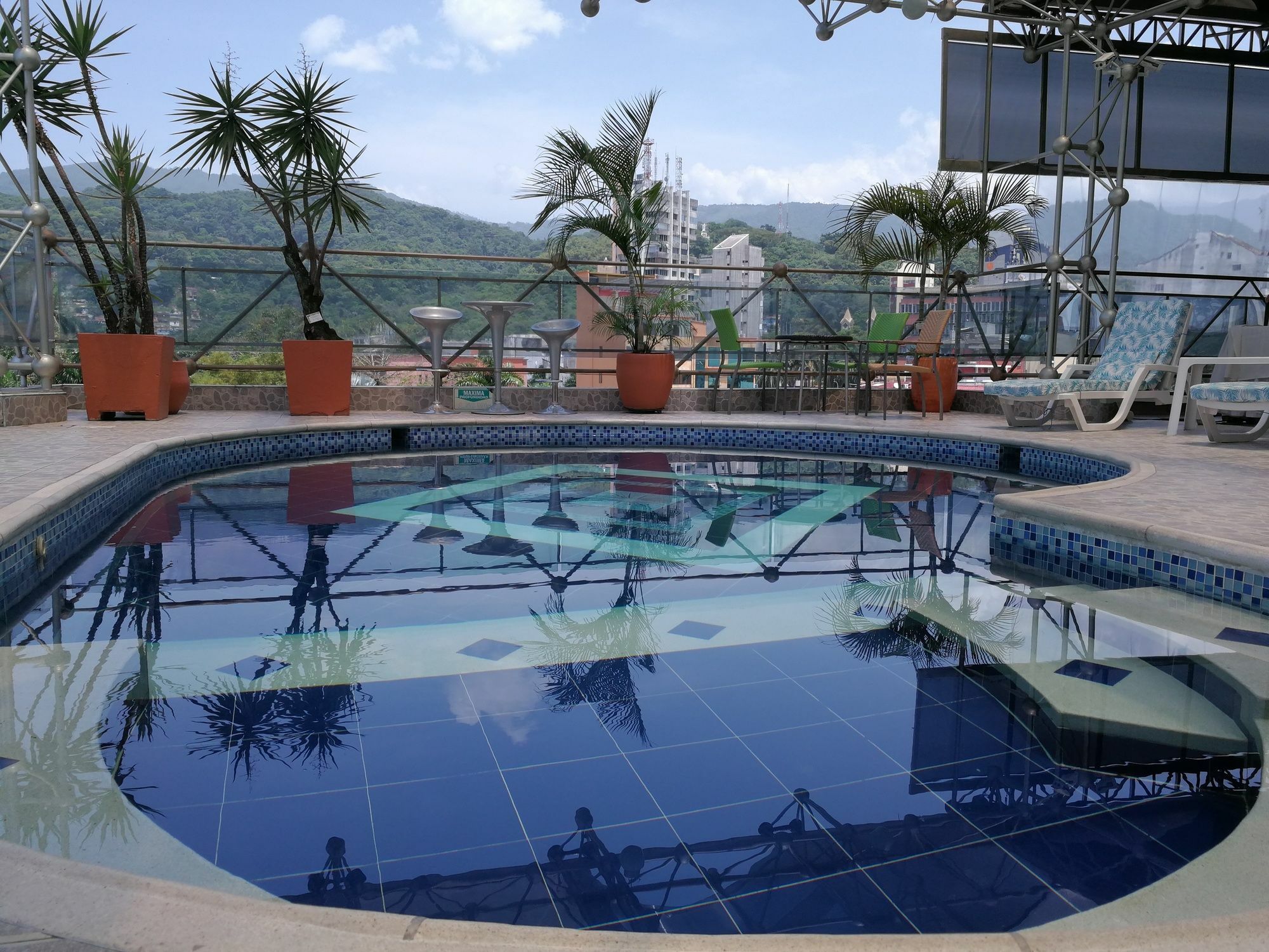 Hotel Villavicencio Plaza Екстериор снимка
